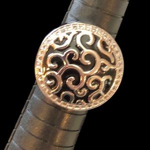 Sz 6 Silvertone Ring